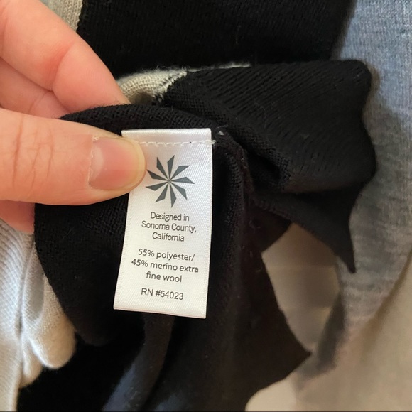 Athleta Strobe Colorblock Merino Wool Sweater - EUC - XL - Picture 5 of 9